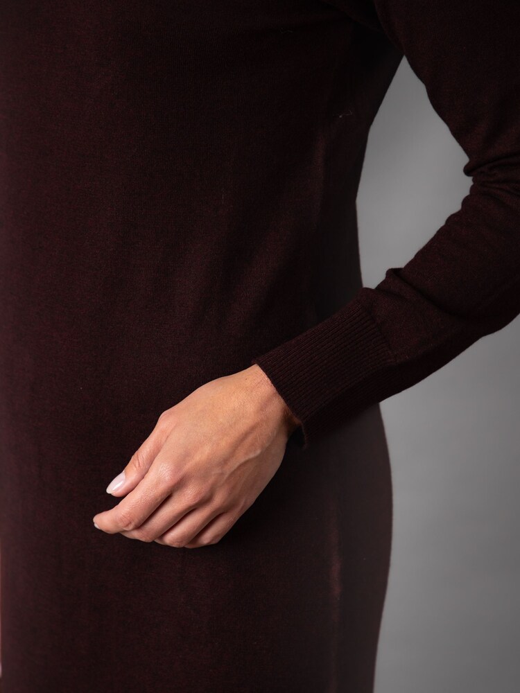 Lakeland Leather Red Crisi Knitted Midi Dress - Image 5 of 5