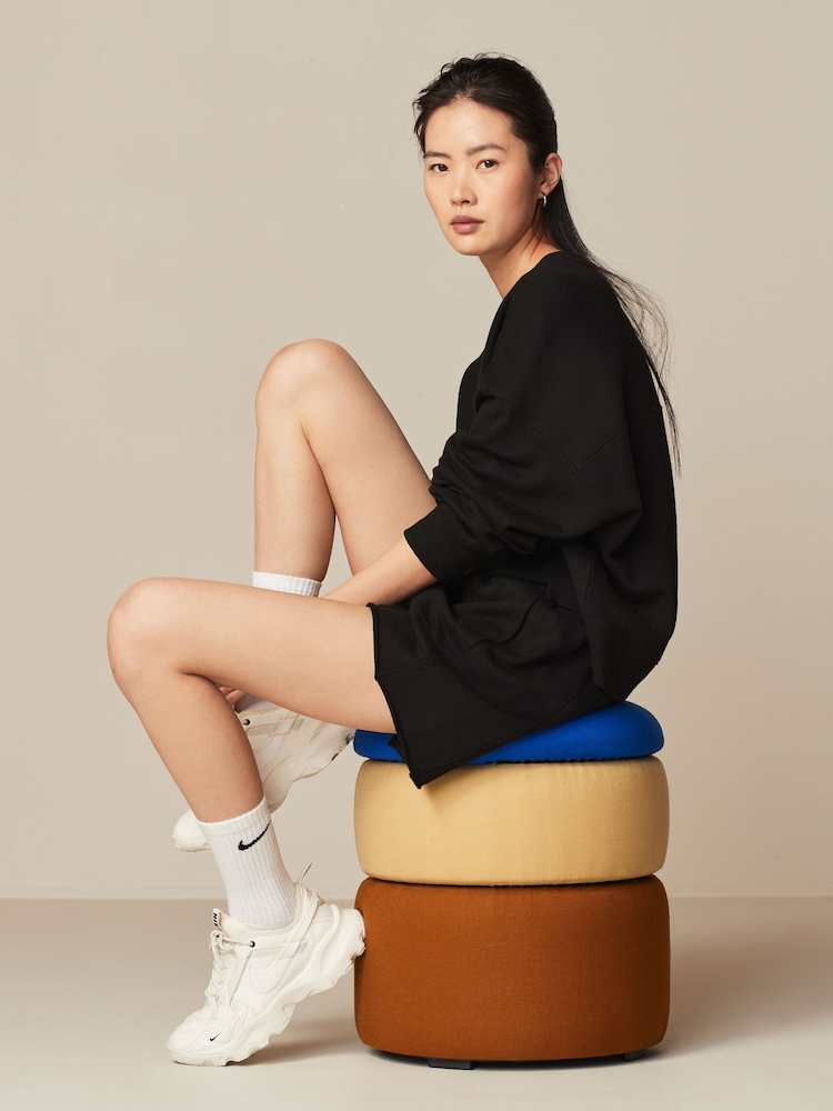 Black Raw Hem Detail Washed Crew Neck Sweatshirt - Image 2 of 6