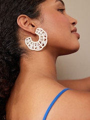 Cream Macramé Hoops Earrings - Image 2 of 5