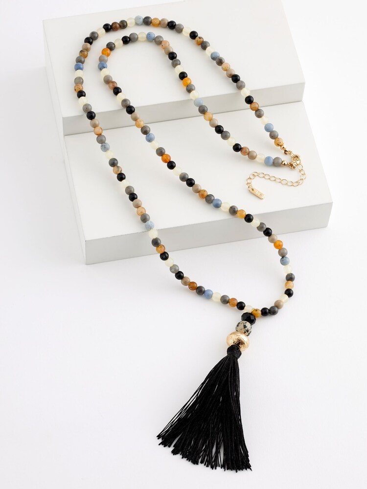 Black Tassel Long Beaded Necklace - Image 2 of 4 Black Tassel Long Beaded Necklace - Image 2 of 4