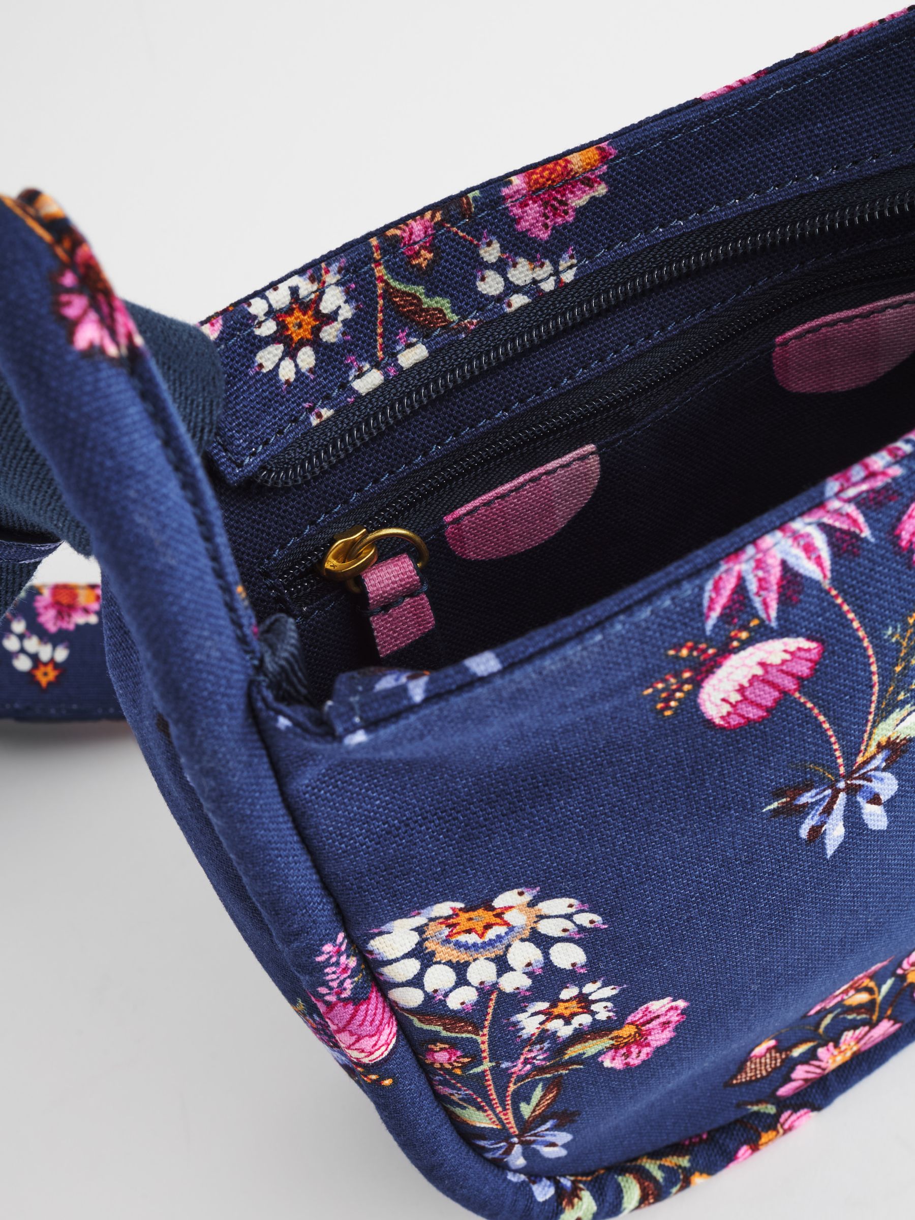Cath kidston small crossbody bag discount