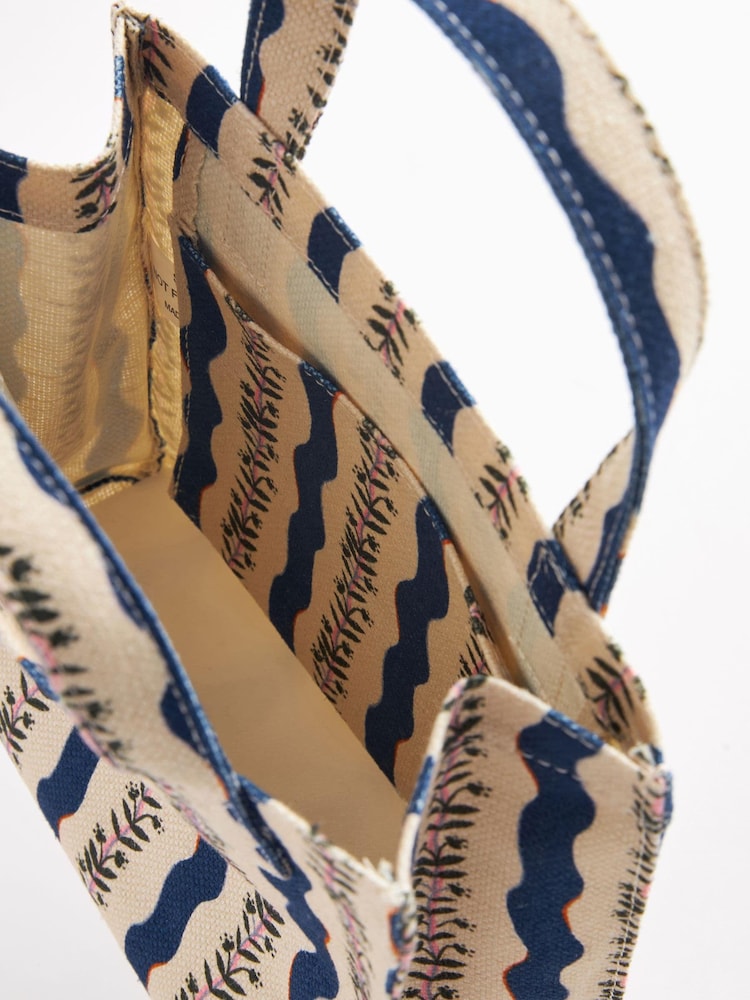 Cath Kidston Black & White Stripe Small Jute Book Bag - Image 10 of 10