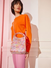 Rosa/Creme/Blümchenmuster - Cath Kidston Utility-Kameratasche mit Umhängeriemen - Bild 7 von 14