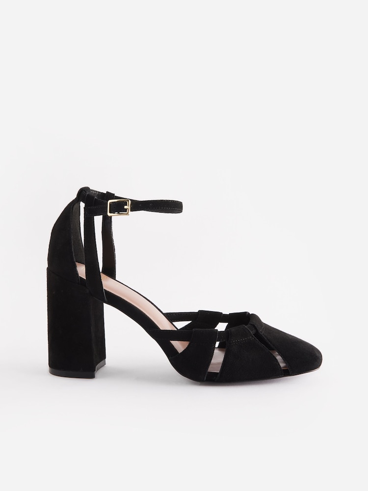 Schwarz - Schuhe mit Blockabsatz, Fußbett mit Forever-Comfort®-Polster und Zierausschnitten - Bild 2 von 5 Schwarz - Schuhe mit Blockabsatz, Fußbett mit Forever-Comfort®-Polster und Zierausschnitten - Bild 2 von 5