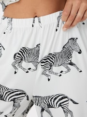 Chelsea Peers Bedrucktes Pyjama-Set mit Knopfleiste - Bild 5 von 8