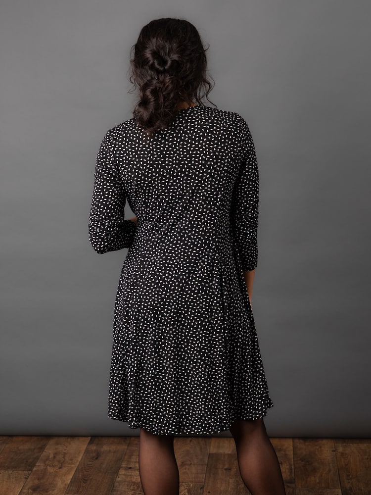 Lakeland Leather Lillith Drop Print Jersey Skater Black Dress - Image 2 of 6