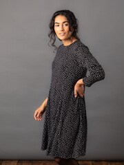 Lakeland Leather Lillith Drop Print Jersey Skater Black Dress - Image 5 of 6
