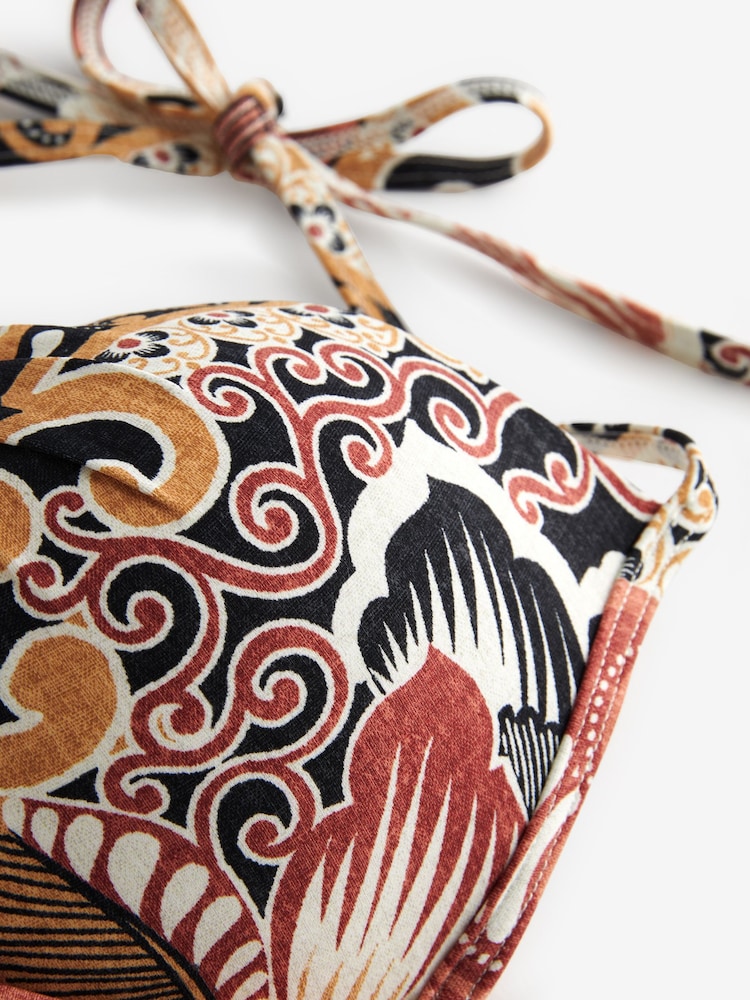 Paisley-Muster, Rosa - Wattiertes Bikini-Oberteil mit tiefem Ausschnitt und Bügeln - Bild 7 von 7 Paisley-Muster, Rosa - Wattiertes Bikini-Oberteil mit tiefem Ausschnitt und Bügeln - Bild 7 von 7