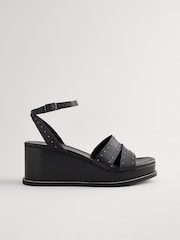 Schwarz - Forever Comfort Lederschuhe mit Nieten und Keilabsatz - Bild 4 von 8