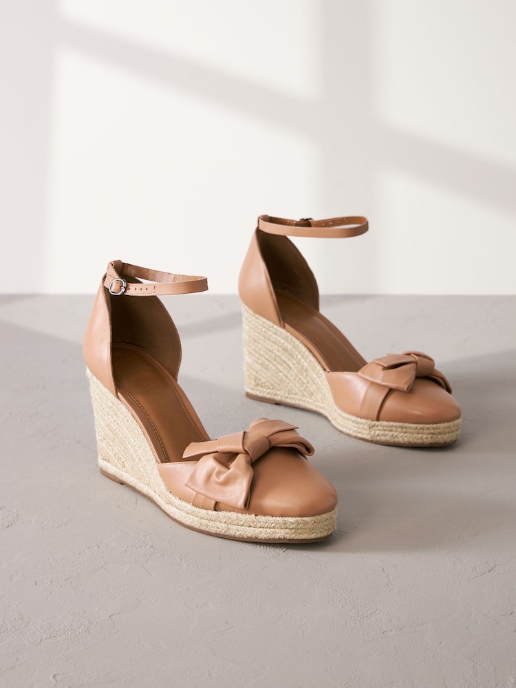 Camel Signature Leather Closed Toe Bow Wedges - Image 1 of 6