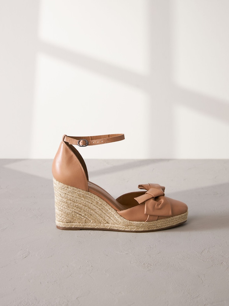 Camel Signature Leather Closed Toe Bow Wedges - Image 2 of 6