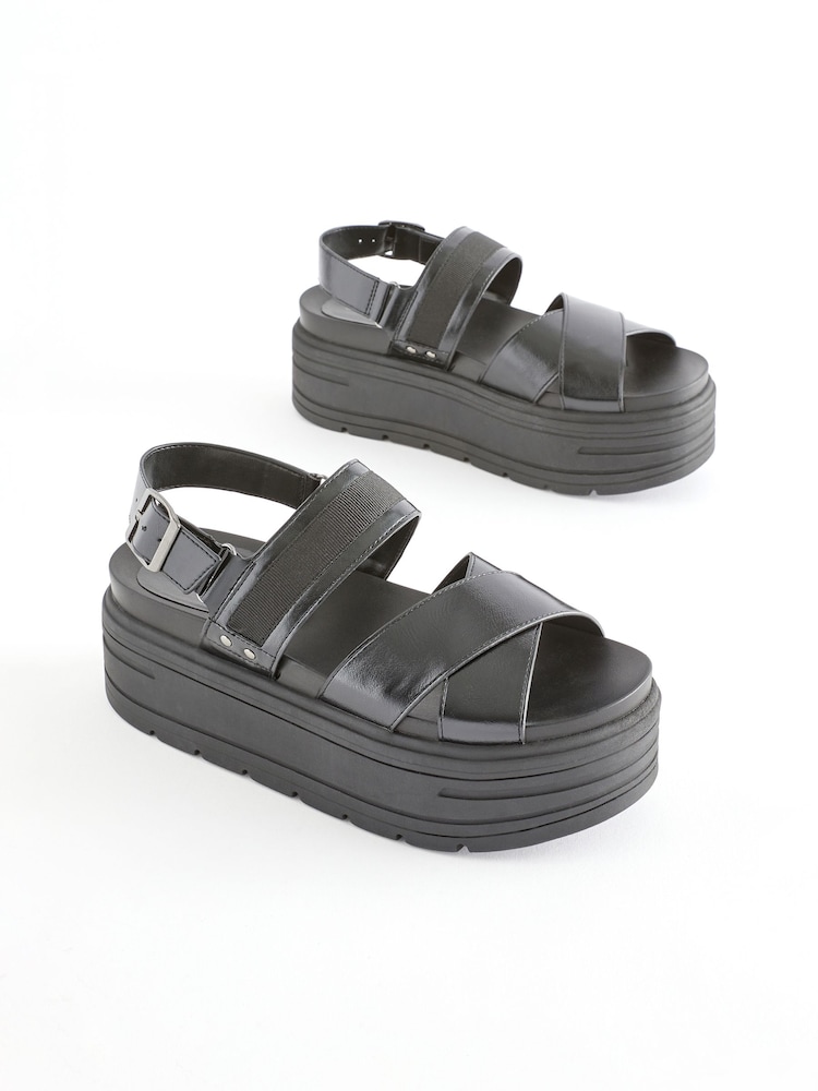 Schwarz - Sandalen mit dicker Keilsohle - Bild 1 von 6