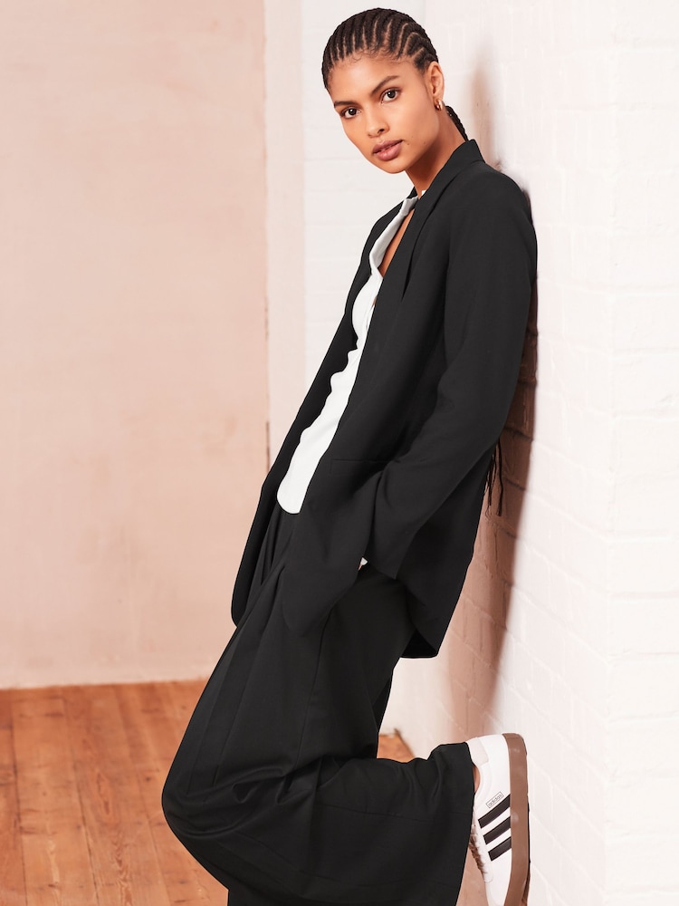 Black Relaxed Fit Edge to Edge Blazer - Image 2 of 4 Black Relaxed Fit Edge to Edge Blazer - Image 2 of 4