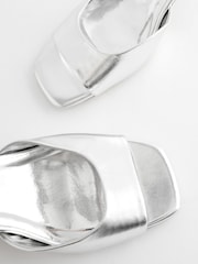 Silver Forever Comfort® Low Simple Sandals - Image 9 of 10
