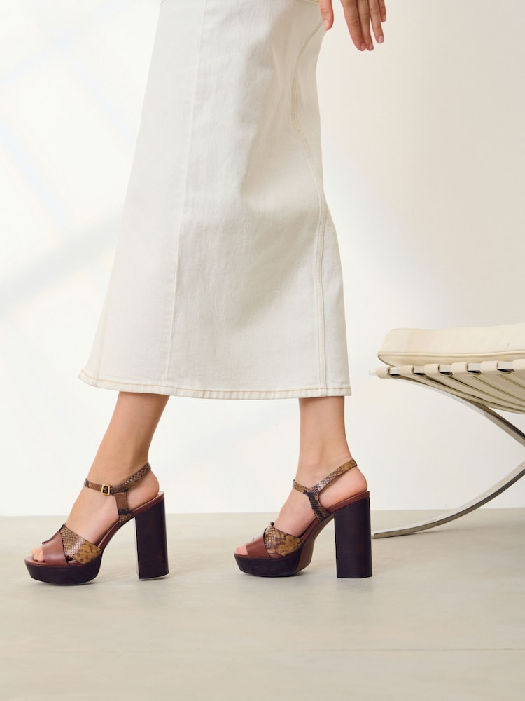 Tan Brown Signature Leather Platform Heels - Image 2 of 9