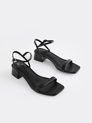 Czarny - Sandały Forever Comfort® na niskim obcasie - Image 1 of 7