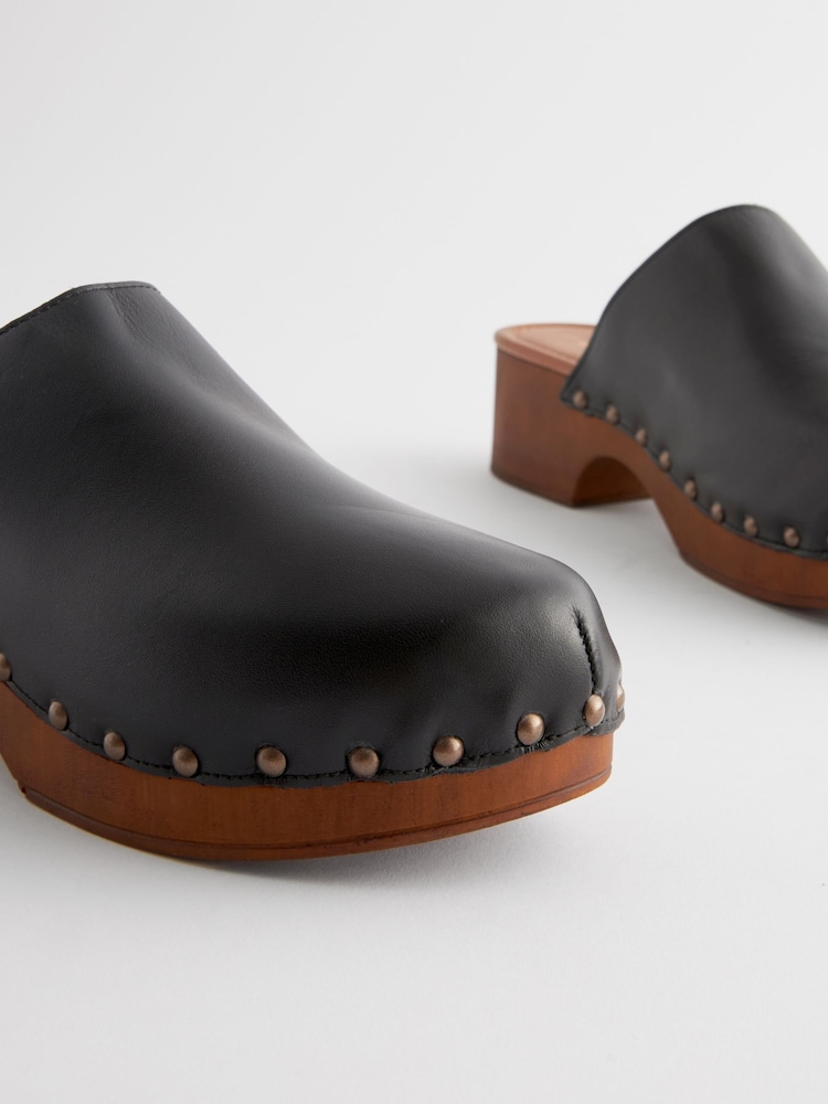 Black Closed Toe Clog Mules - Image 2 of 4