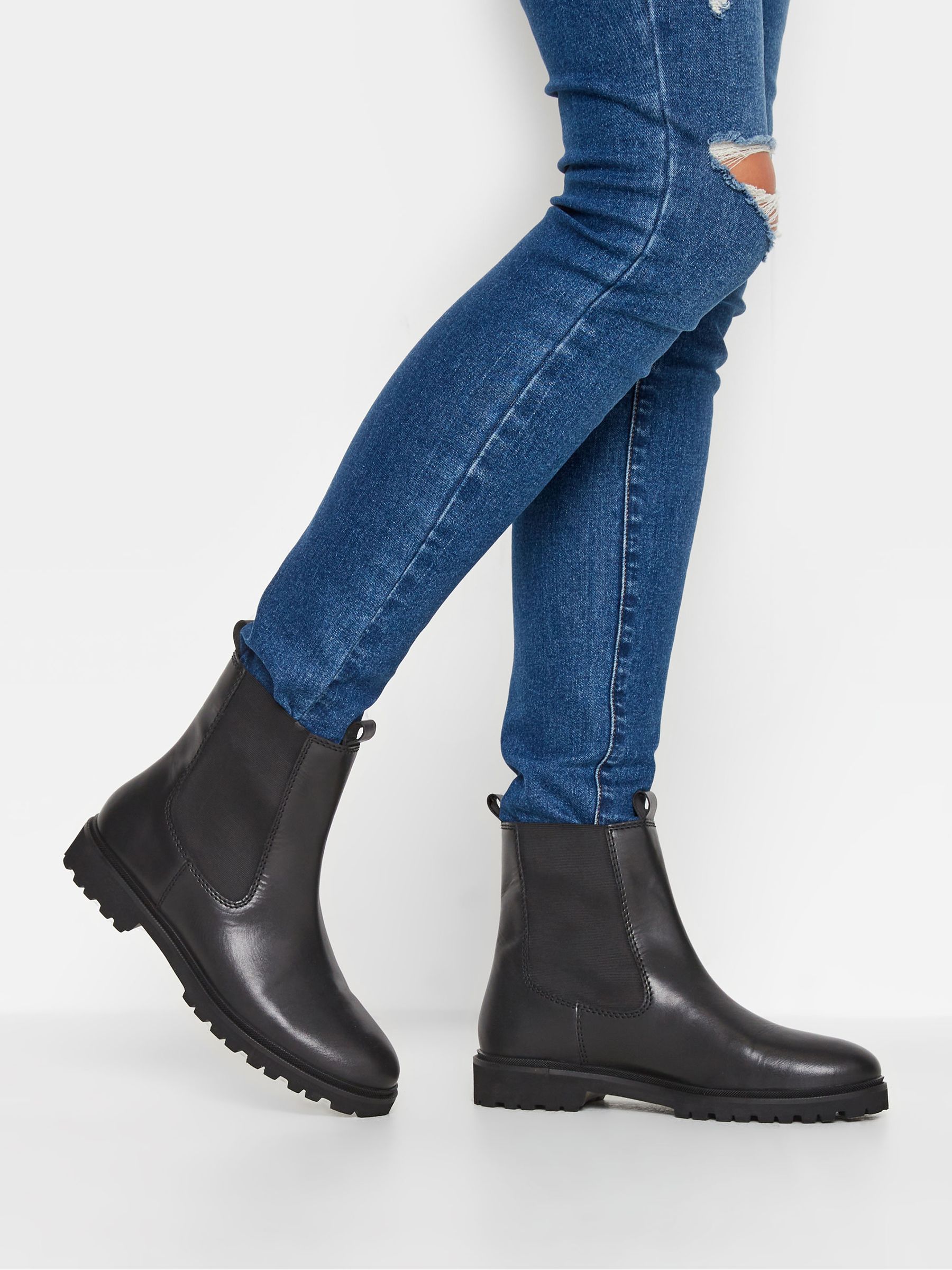 Navy leather chelsea boots womens 2025