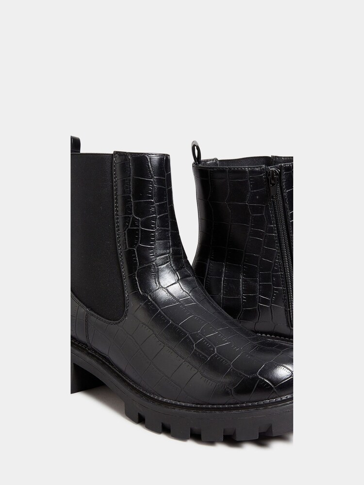 Yours Curve Black Wide Fit Chunky Chelsea Croc Effect Boots - Image 4 of 4