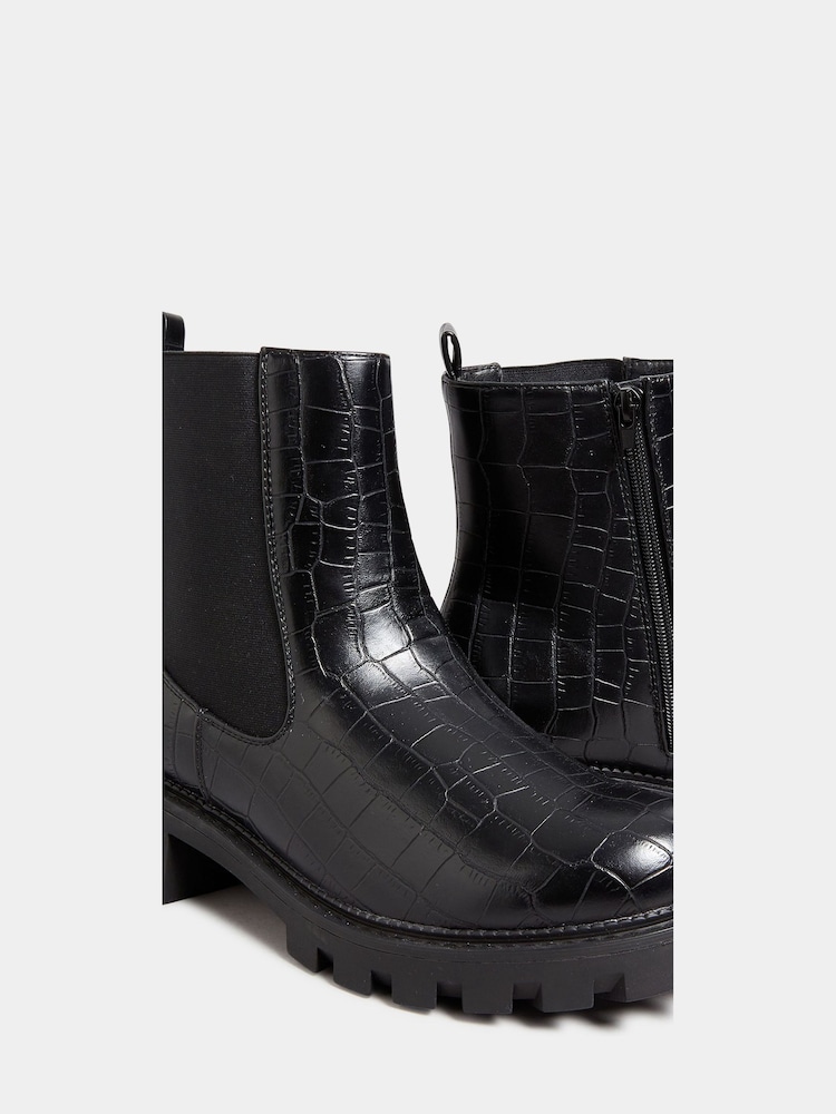 Yours Curve Chelsea-Stiefel in Kroko-Optik mit dicker Sohle, weite Passform - Bild 4 von 4 Yours Curve Chelsea-Stiefel in Kroko-Optik mit dicker Sohle, weite Passform - Bild 4 von 4