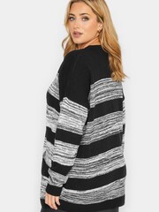 Yours Curve Black Distressed Oversized Jumper - Image 2 of 4