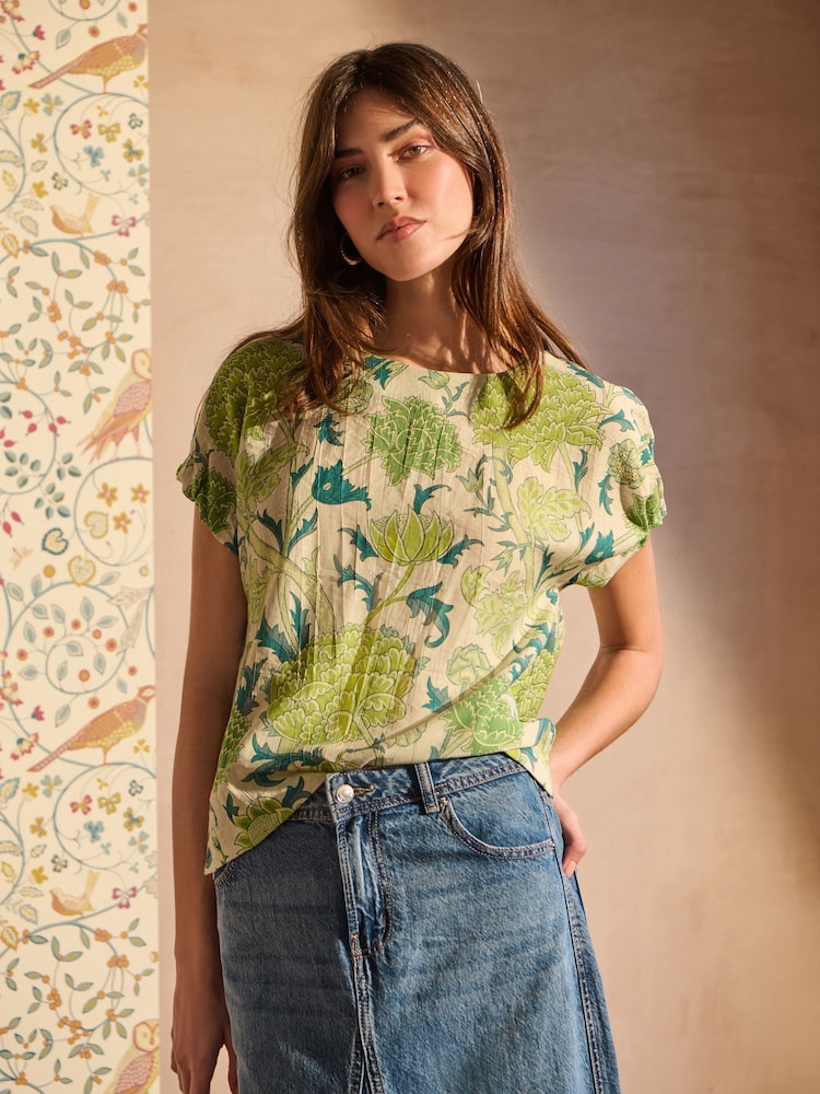 Morris & Co. Cray, Ecru und Grün - Kastiges, strukturiertes T-Shirt mit Raffung - Bild 1 von 6 Morris & Co. Cray, Ecru und Grün - Kastiges, strukturiertes T-Shirt mit Raffung - Bild 1 von 6