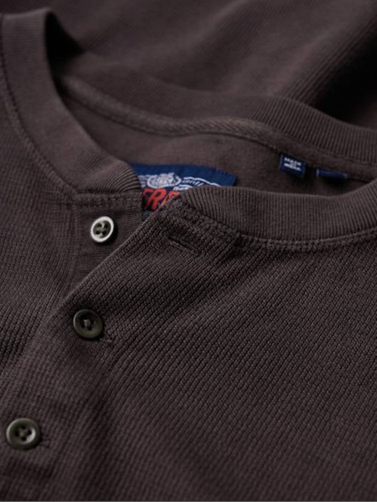 Superdry Brown Relaxed Fit 100% Cotton Trailsman Corduroy T-Shirt - Image 4 of 4