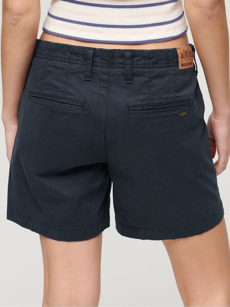 Albastru - Pantaloni scurți chino Superdry Classic - Imaginea 2 din 6