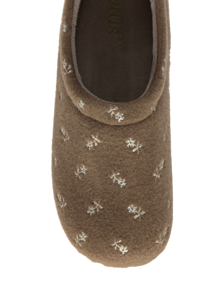 Lotus Cream Flat Shoe Slippers - Image 4 of 4