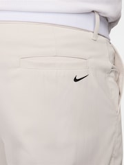 Nike White Tour 8 inch Chino Golf Shorts - Image 10 of 11