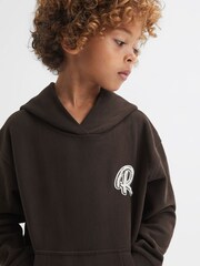 Reiss Chocolate Cade Junior Relaxed Garment Dyed Logo Hoodie - Image 4 of 6