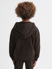 Reiss Chocolate Cade Junior Relaxed Garment Dyed Logo Hoodie - Image 5 of 6
