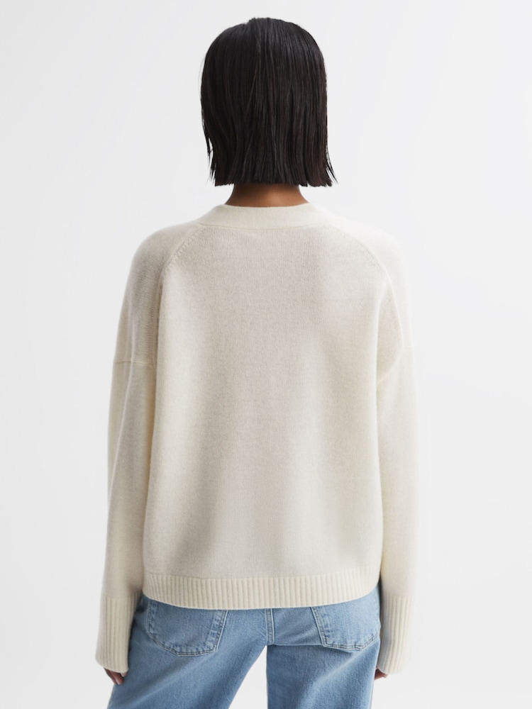 Reiss Ivory Juni Relaxed Wool-Cashmere Cardigan - Image 4 of 4