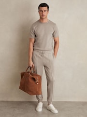 Taupe (Taupe) - Pantalons de jogging en jersey à cordon Reiss Premier - Image 1 de 8
