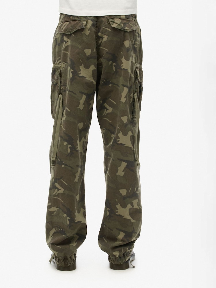 Verde de camuflaje - Superdry Lightweight Beach Cargo Trousers - Imagen 2 de 7