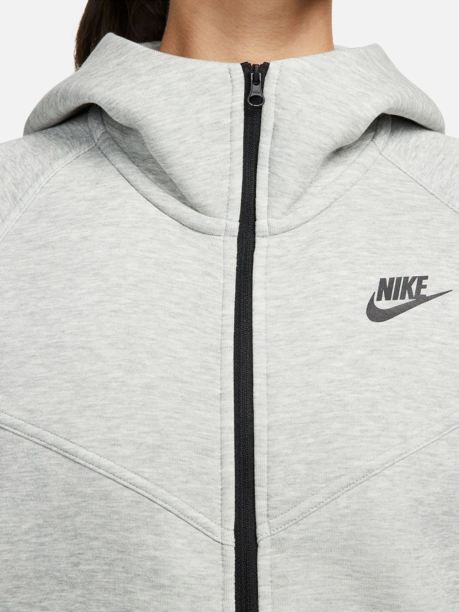 Nike windrunner full zip best sale