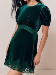 Green Velvet Lace Trim Short Sleeve Mini Dress - Image 3 of 5