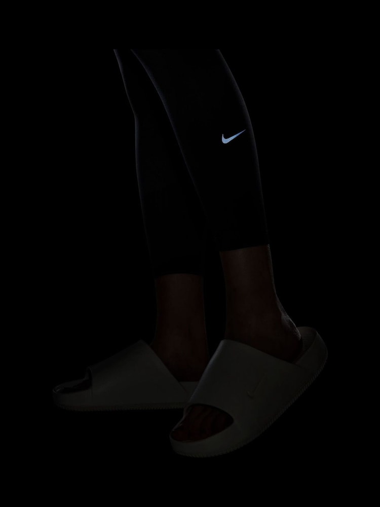 Nike Black One High Waisted 7/8 Leggings - Image 9 of 9
