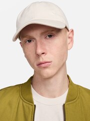 Weiß - Nike Club Bill Unstrukturierte, abgerundete Cap - Bild 1 von 1