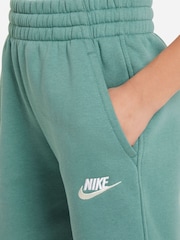 Nike Green Sweatshirt and Shorts Tracksuit Set - Image 5 of 9