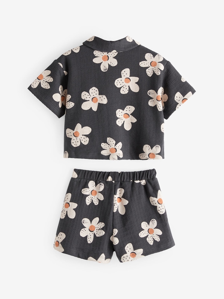 Black & White Flowers Short Sleeve Shirt and Shorts Set (3mths-7yrs) - Image 5 of 6