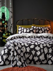 Bedlam Black Spooky Ghosts Plush Teddy Fleece Duvet Cover Set - Image 1 of 4