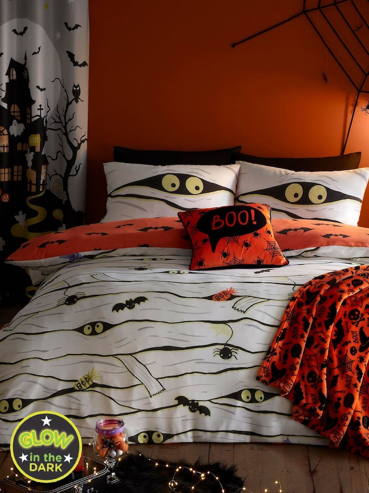 Bedlam Mummy Glow in the Dark Duvet Cover Set - Изображение 1 из 5