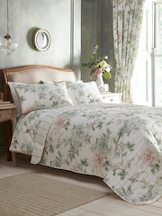 Appletree Green Campion 200 thread Count 100% Cotton Bedspread - Image 1 of 3