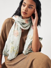 Ecru/Green Easter Bunny Lightweight Scarf - Image 1 of 6