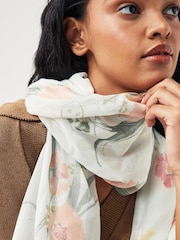 Ecru/Green Easter Bunny Lightweight Scarf - Image 3 of 6