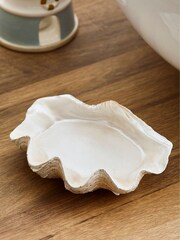 Natural Seashell Soap Storage Dish - Image 4 of 4