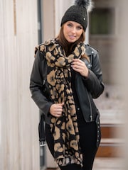 Pour Moi Black Oversized Leopard Print Supersoft Scarf - Image 2 of 3