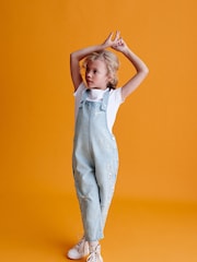 Light modra Denim - Daisy Vezene hlače z naprsnikom in naramnicami (3-16yrs) - Slika 1 iz 8