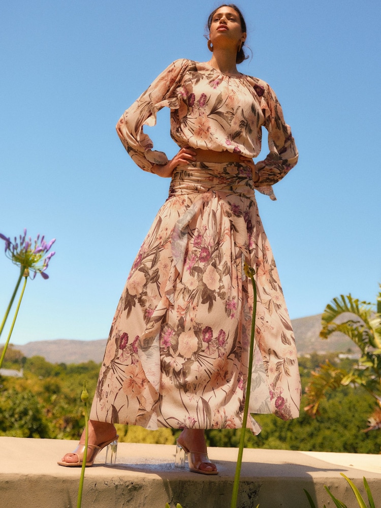 Blush Pink Floral Print Crinkle Mesh Bubblehem Blouse - Image 2 of 8